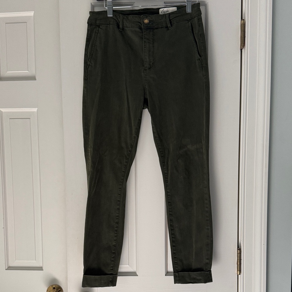 Women's Skinny Pants in Olive Green - Slim Fit